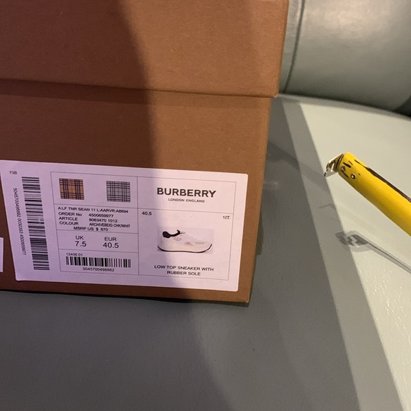 Burberry NWT authentic Sean Sneaker (Women) - Picture 10 of 10